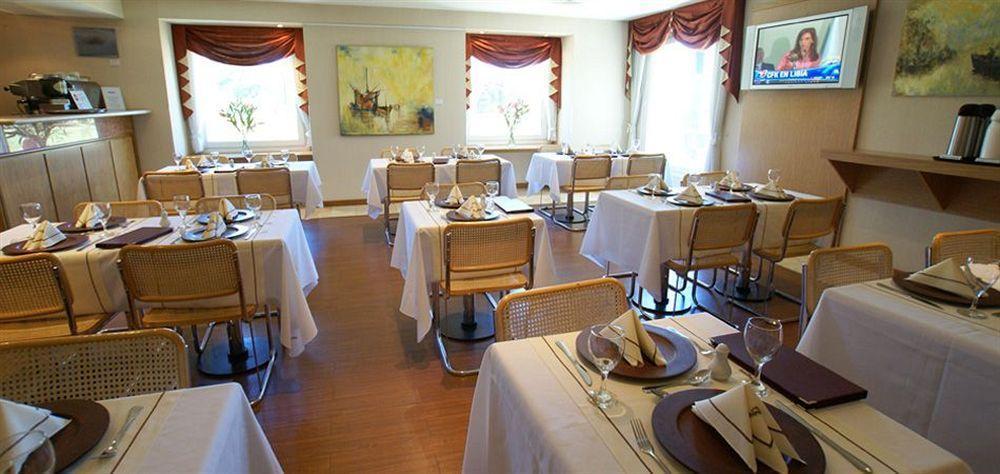 Hotel Aeroparque Inn & Suites Buenos Aires Étterem fotó