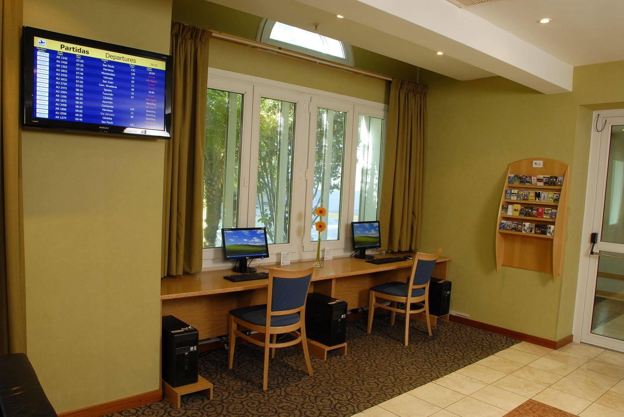 Hotel Aeroparque Inn & Suites Buenos Aires Kültér fotó