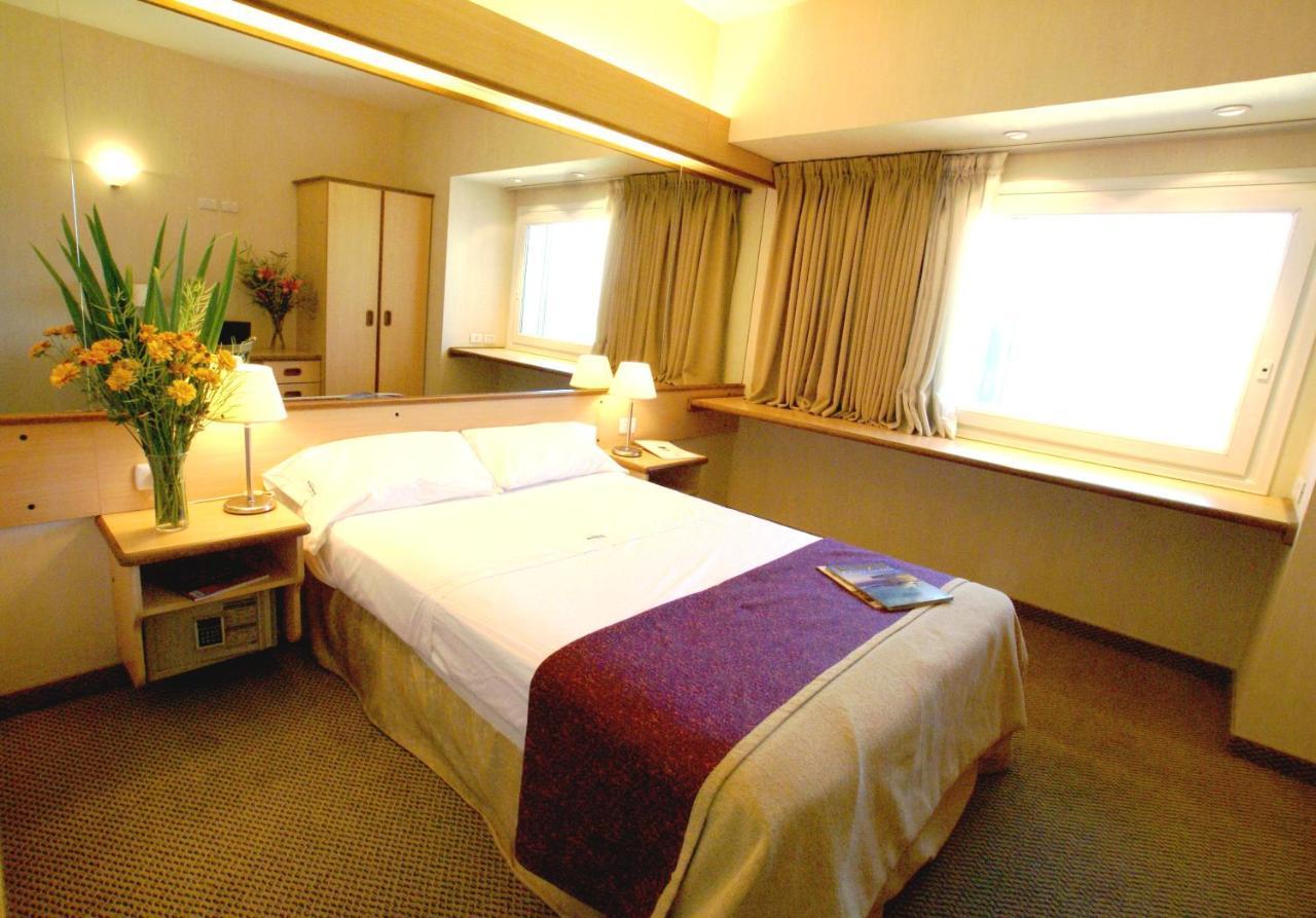 Hotel Aeroparque Inn & Suites Buenos Aires Kültér fotó